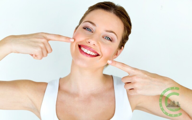 Cosmetic Bonding vs. Dental Crowns: What's the Difference?