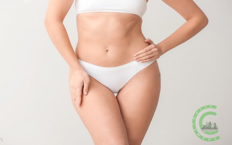 Does liposuction leave scars?